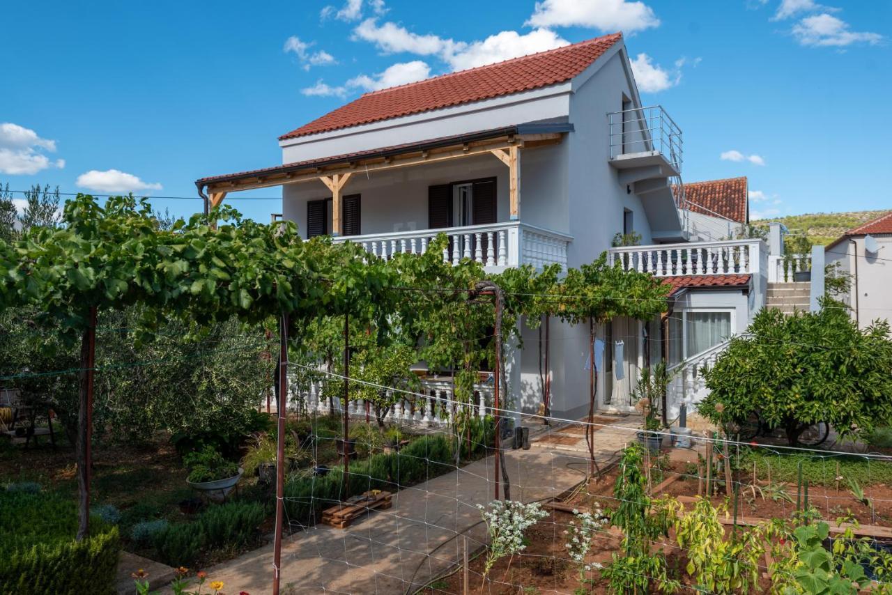 Apartman Tribunj Tribalj Εξωτερικό φωτογραφία