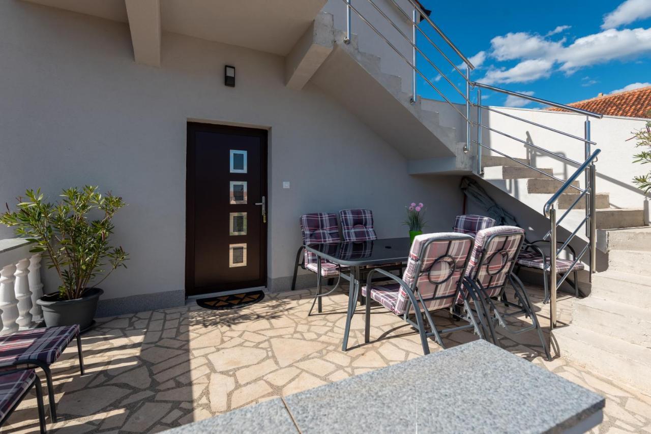 Apartman Tribunj Tribalj Εξωτερικό φωτογραφία
